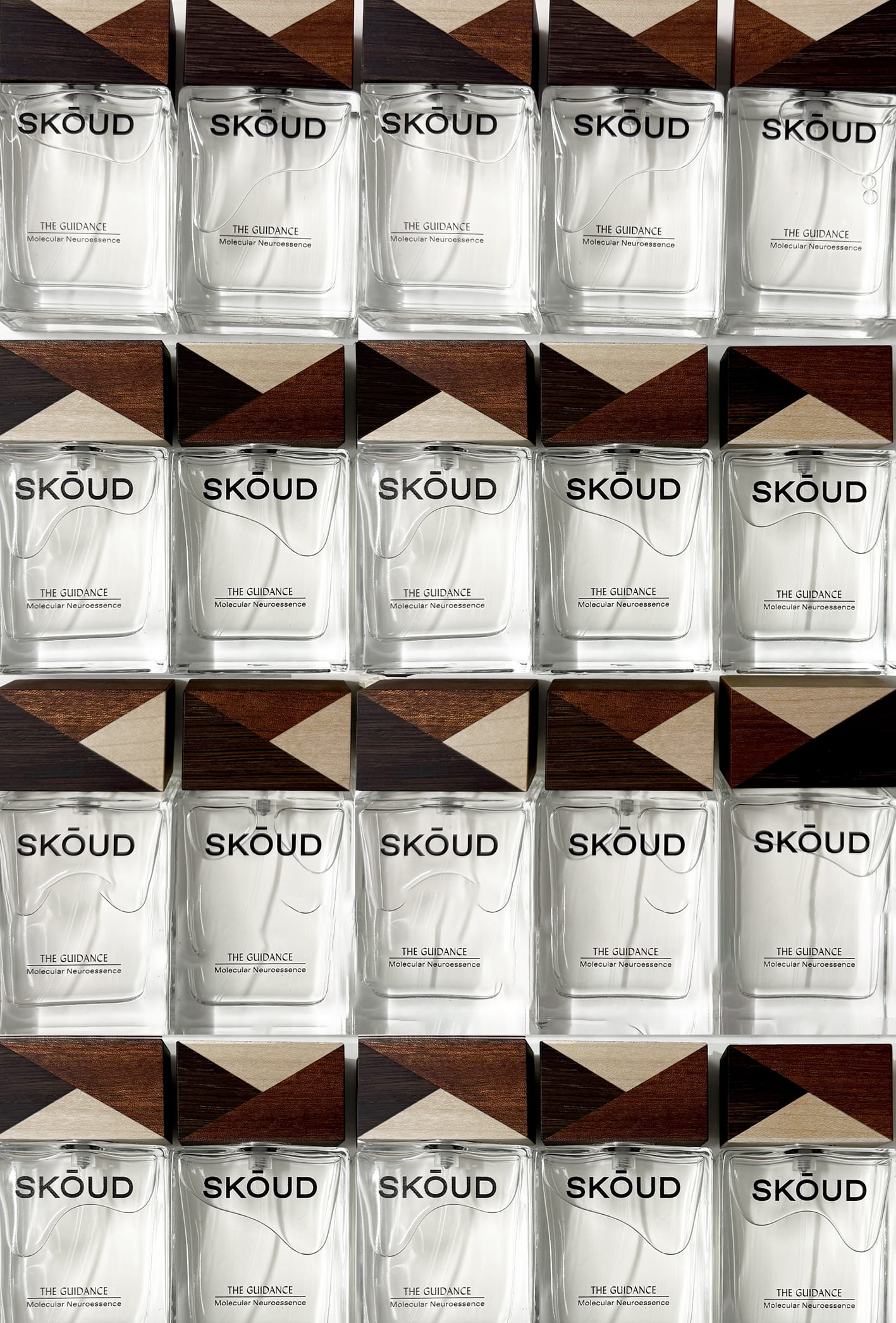 <p>THE GUIDANCE <em>by</em> SKOUD  – Packaging Design</p>
